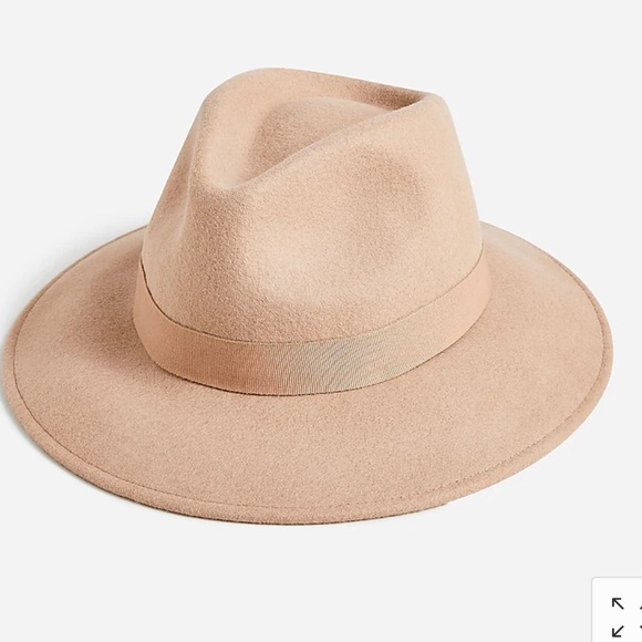 NWT J.Crew Wool hat with grosgrain ribbon
Item BK122